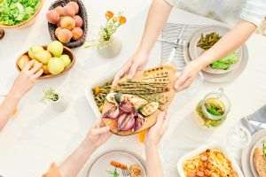 Studiu: Alimentaţia mai sănătoasă poate îmbunătăţi memoria